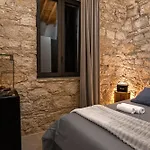 Philoxenia Stone Choulou