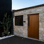 Philoxenia Stone * Choulou